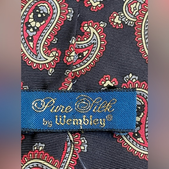 Wembley Pure Silk paisley print neck tie - Picture 4 of 4